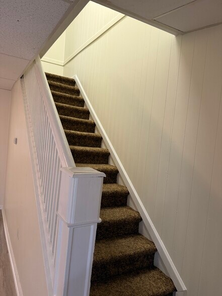 Building Photo - 395 Scott St