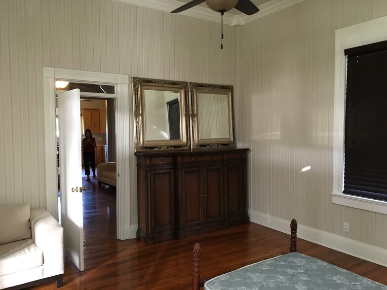 Bedroom 2 - 1039 lady of the lake rd