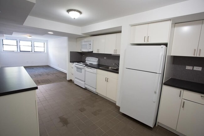 Floorplan - 5401-5405 S. Drexel Boulevard