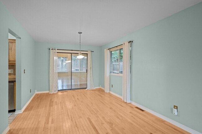 Building Photo - 8022 E Bucknell Pl