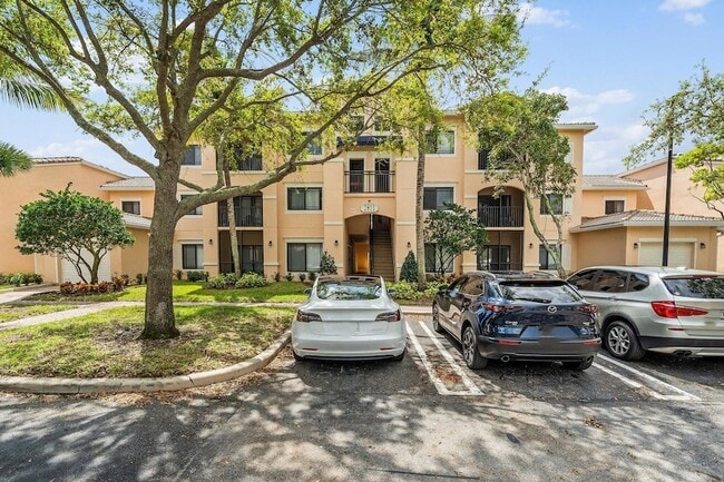 Building Photo - 2811 Grande Pkwy