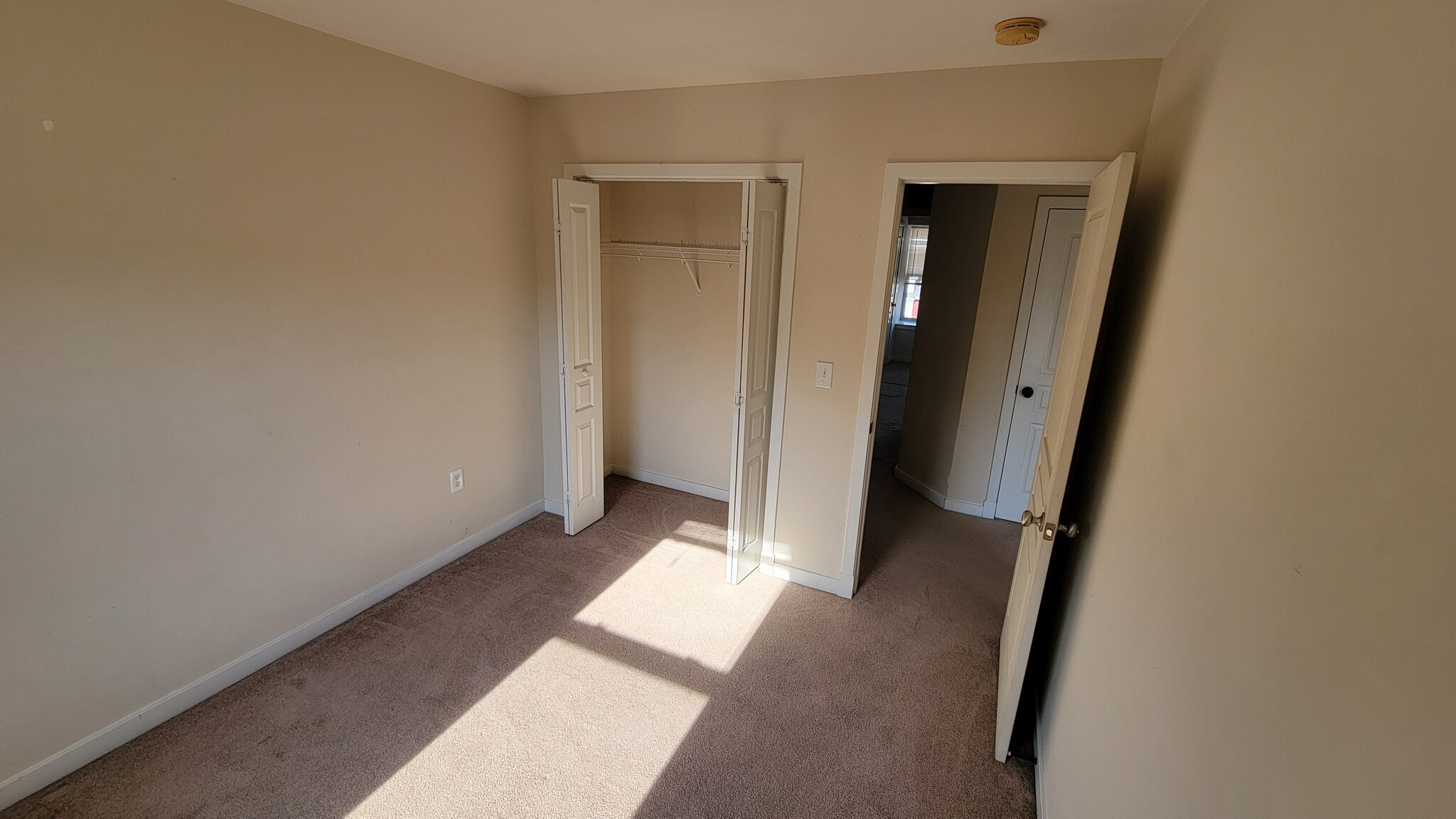 Building Photo - 1252 Frost Pl