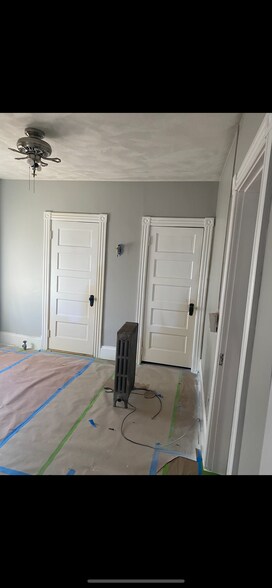 Building Photo - 18 Summer St