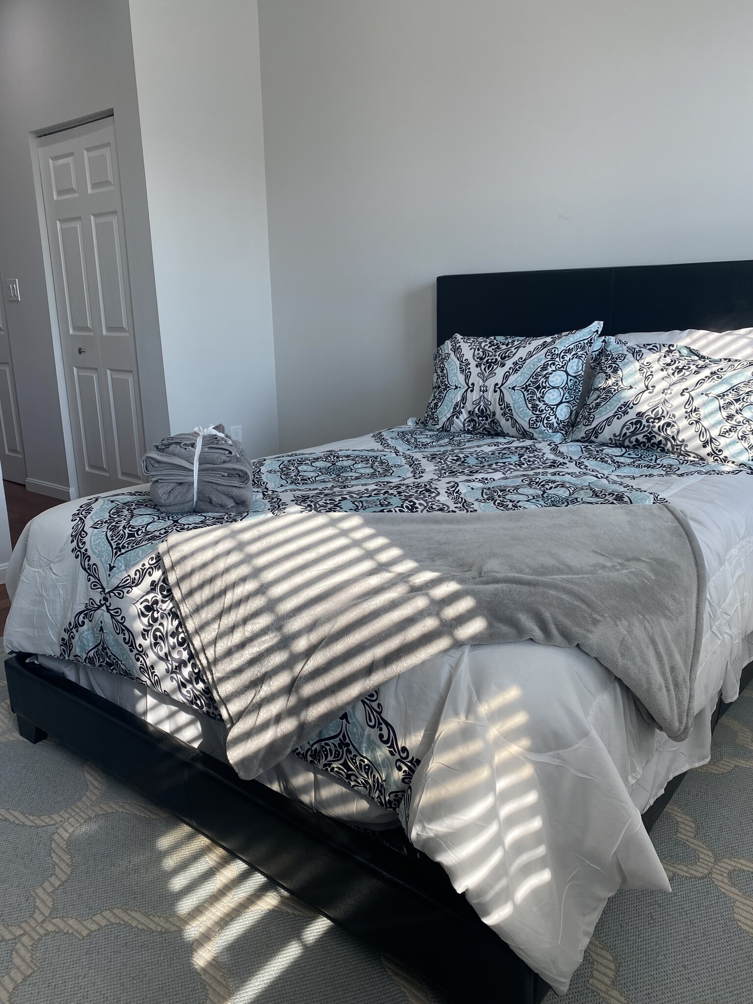 Master bedroom - 924 S Robinson St
