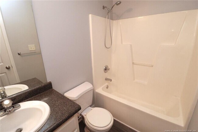 Building Photo - 410 Whitehall Ct