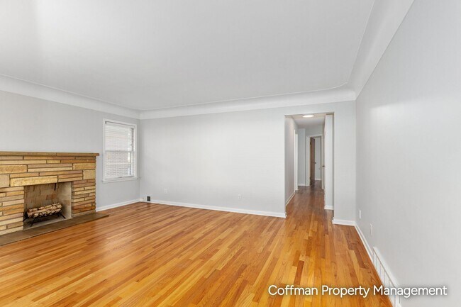 Building Photo - 1436 Valley Ave NW