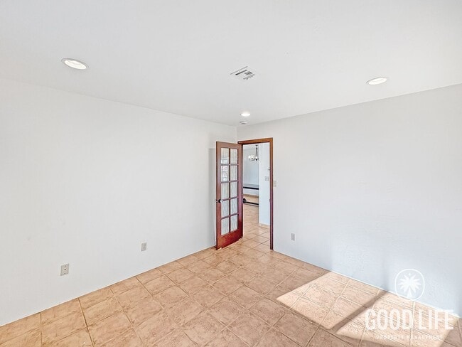 Building Photo - Beautiful 3bd/2ba home!