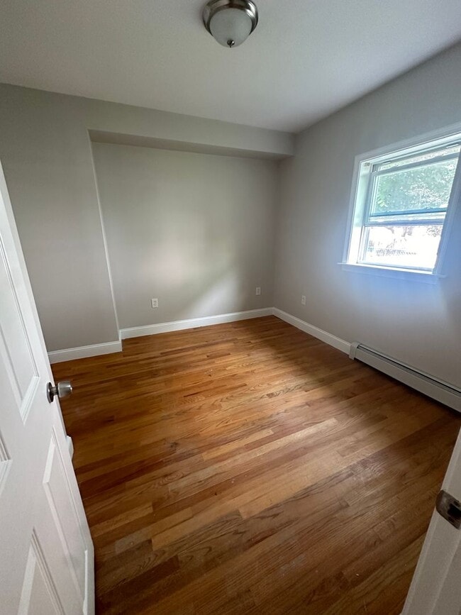 Building Photo - 701 Smith St