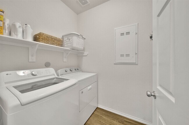 Building Photo - 4343 Roaring Timber Dr