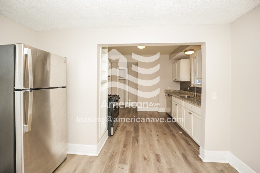 Building Photo - 441 Wildwood Ave