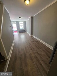 Building Photo - 1039 Muhlenberg St