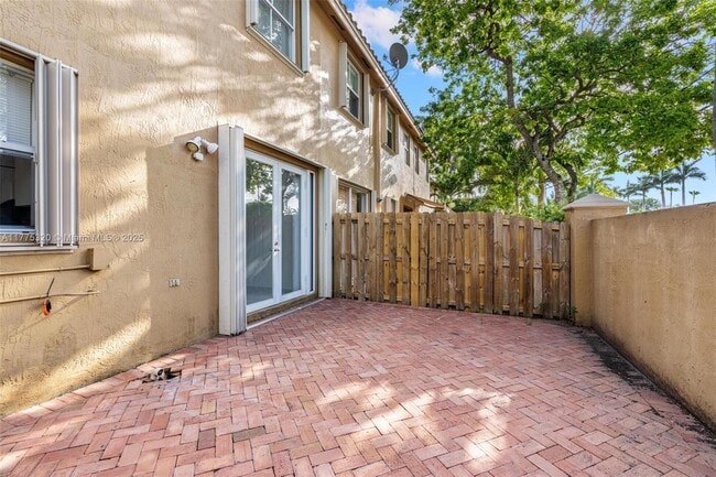 Building Photo - 10863 SW 88th Terrace