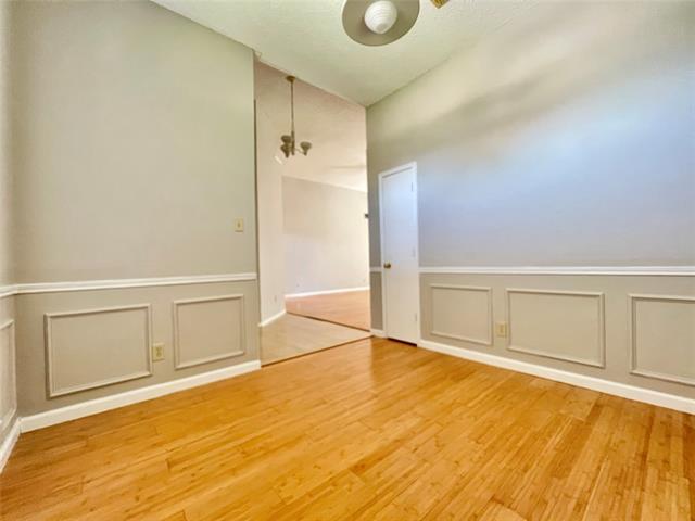 Building Photo - 2735 Wentworth Dr