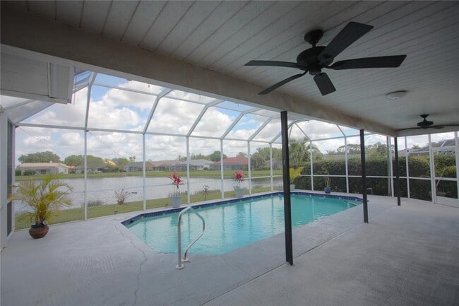 Building Photo - 6907 Ranch Rd