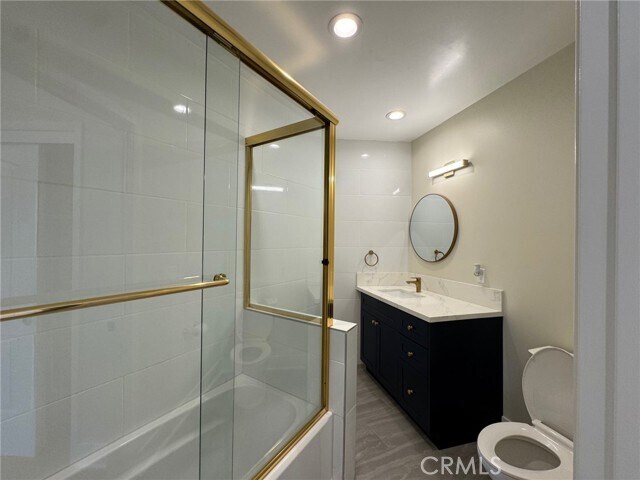 Building Photo - 204 Mockingbird Ln