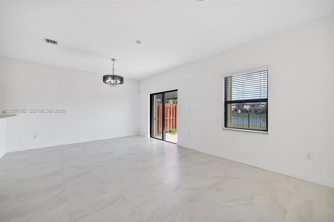 Building Photo - 3728 NE 3rd Ct