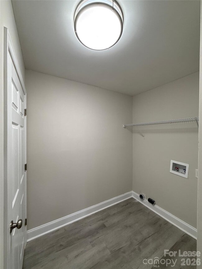 Building Photo - 1111 Somersby Ln