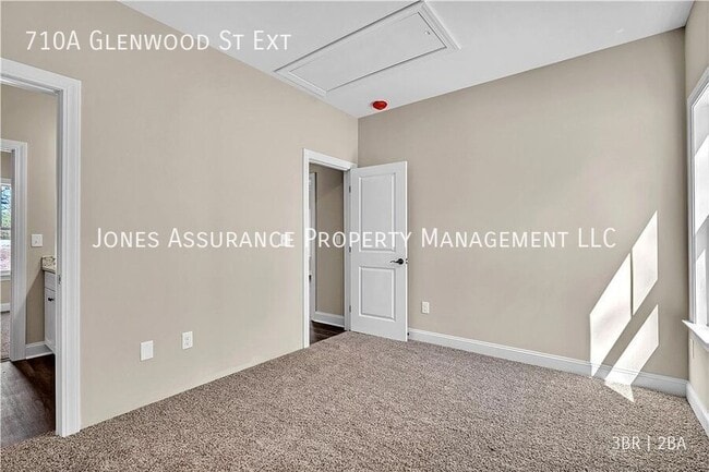 Building Photo - 710 Glenwood St
