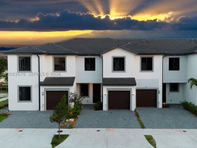 Building Photo - 34516 SW 191st Ct