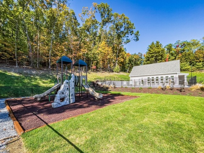 Building Photo - 159 Dunham St