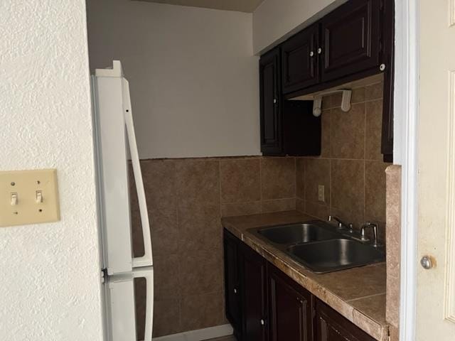 Building Photo - 3004 Juarez Ave