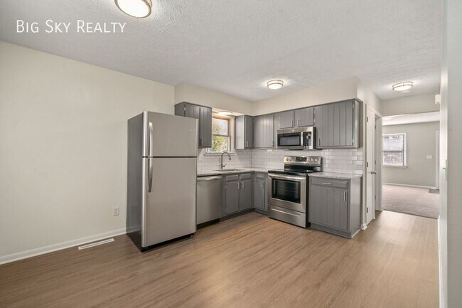 Building Photo - 110 North St