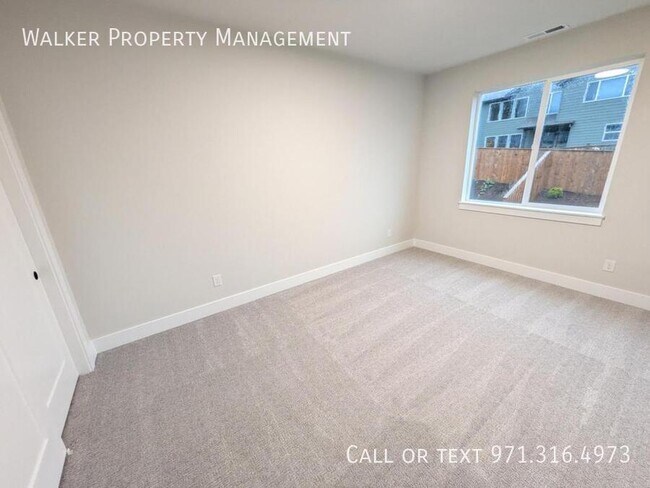 Building Photo - 1000 E Rork Ct