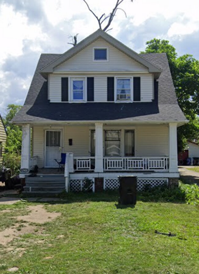 Building Photo - Coming Soon! Section 8 Accepted! Newly Ren...