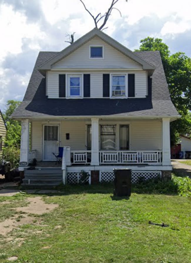 Primary Photo - Coming Soon! Section 8 Accepted! Newly Ren...