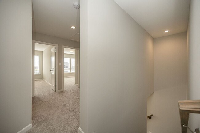 Building Photo - Brand New Construction, 3 bed, 2.5 Bath Townhome