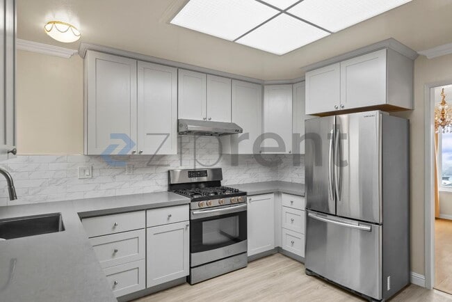 Building Photo - 78 St Marks Ct