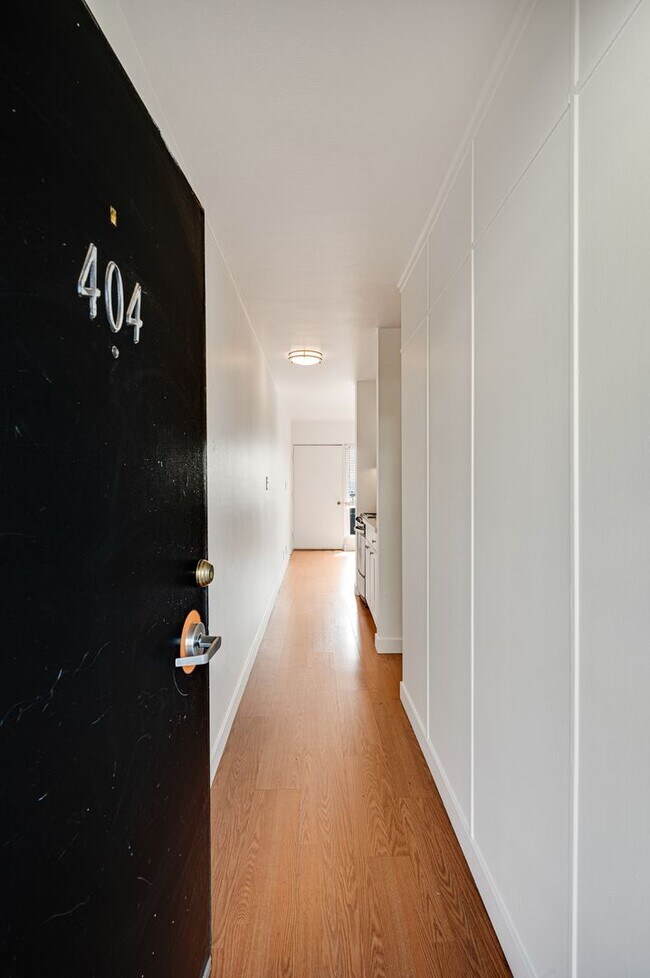 Interior Photo - MEL Melbourne Apartments