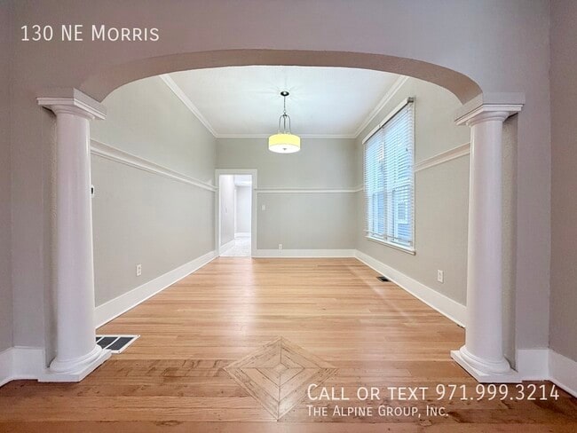 Building Photo - 130 NE Morris-