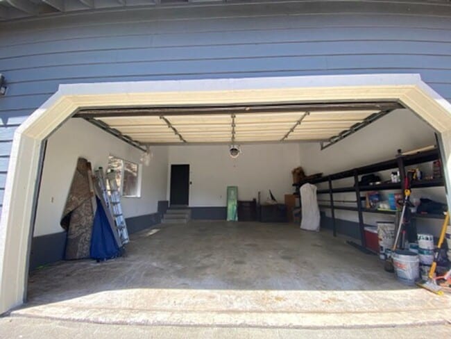 Building Photo - 126 Ridgecrest Dr