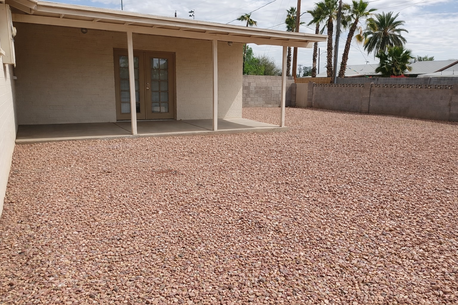 Backyard - 715 W 18th St