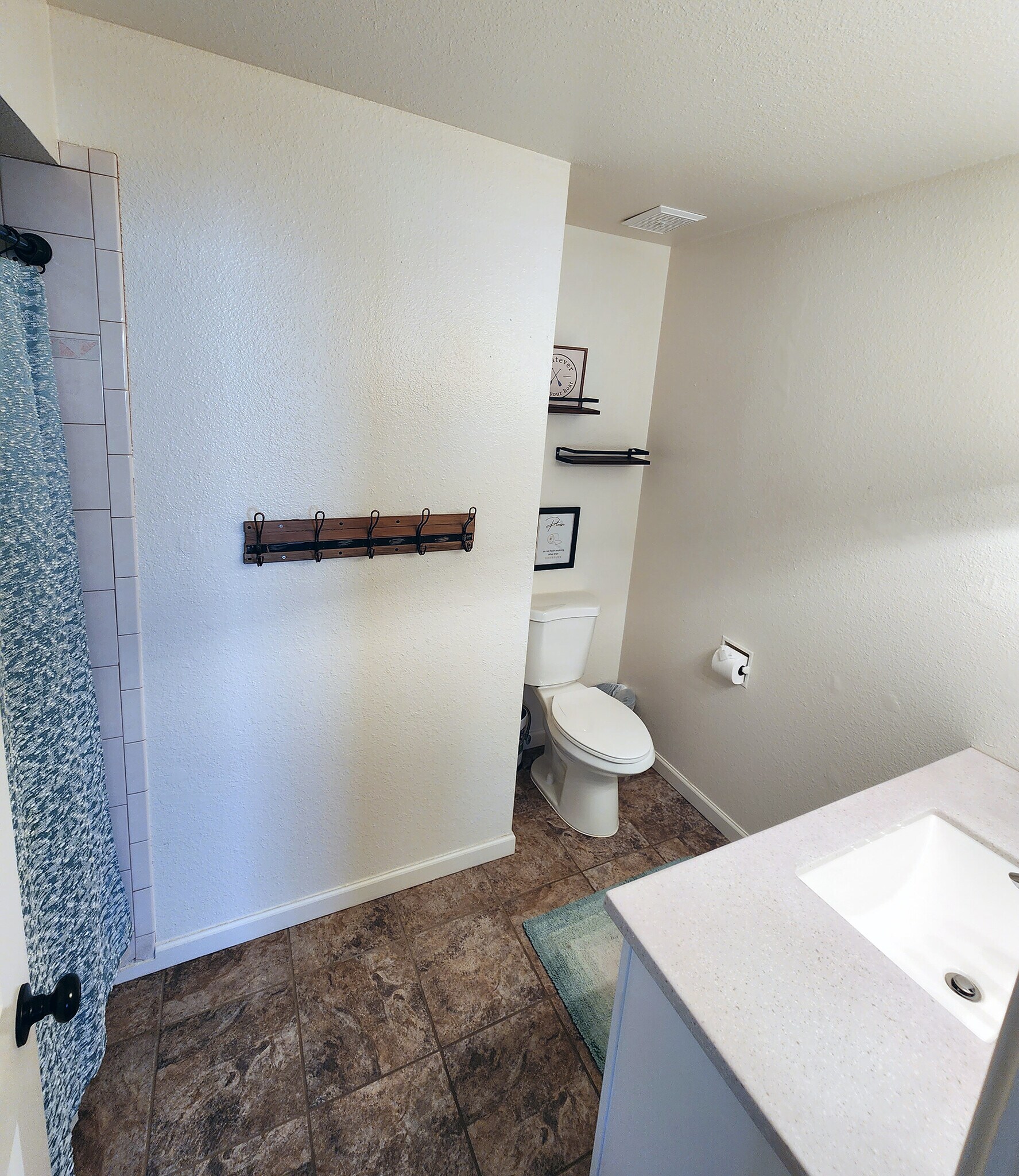 Building Photo - 3429 Offshore Dr