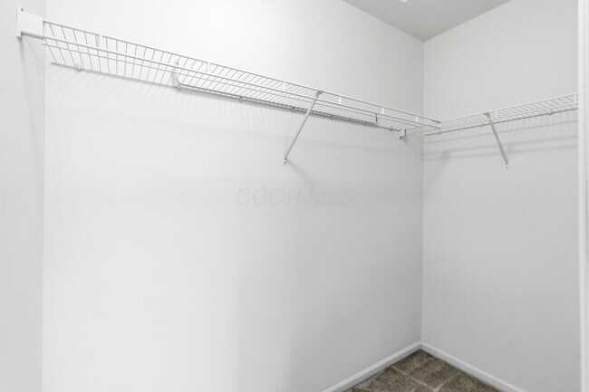 Building Photo - 1113 Green Knoll Dr