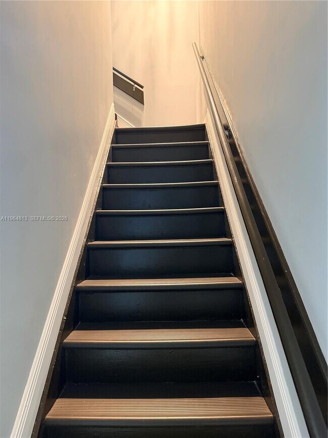 Building Photo - 1955 NW 5th Pl