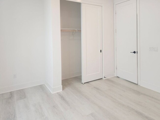 Building Photo - 16332 Dawn Wy