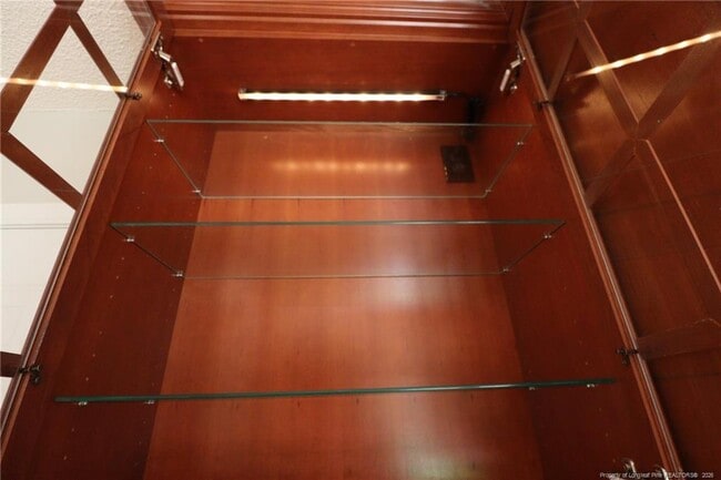 Building Photo - 217 Hartshorn Ct
