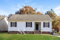 Building Photo - Bring more life and value to this charming home!