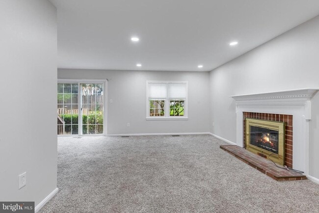 Building Photo - 9911 Finian Ct