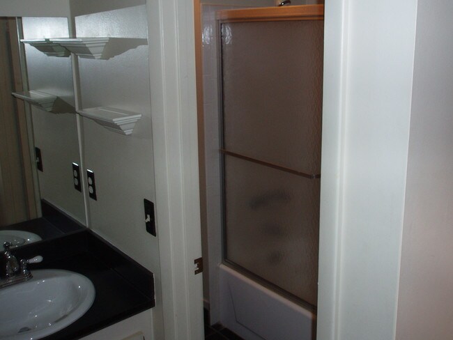 Bath - 1875 NE 15th Ave