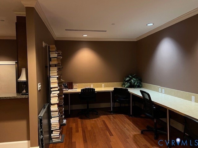 Building Photo - 301 Virginia St