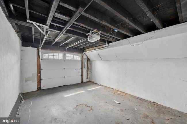 Building Photo - 3136 N Spangler St