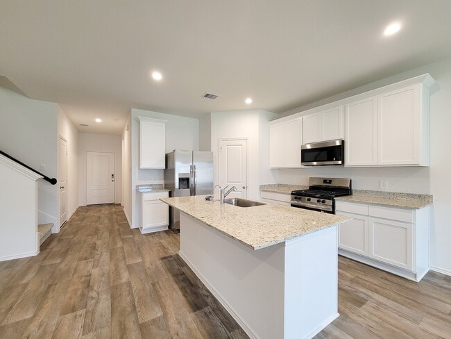 Building Photo - 4242 BROMHAM
