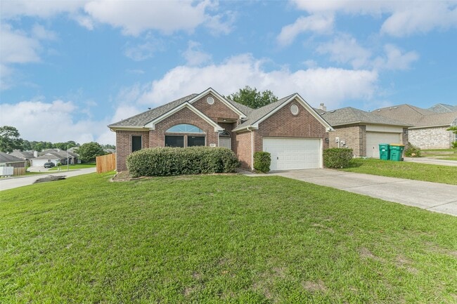 Building Photo - 2212 Highland Crossing Dr