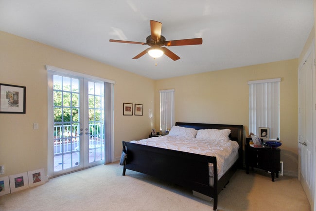 Building Photo - 516  Flamingo Drive