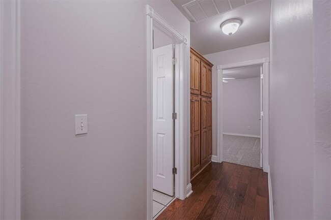 Building Photo - 11517 NW 6th St