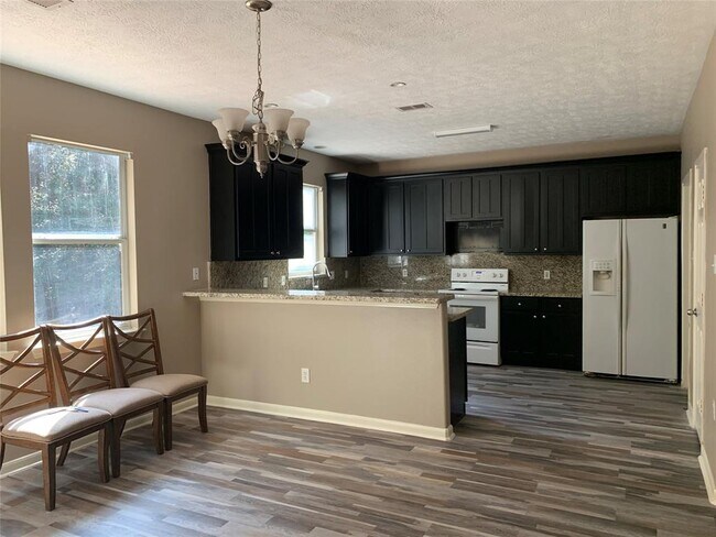 Building Photo - 3504 White Oak Point Dr